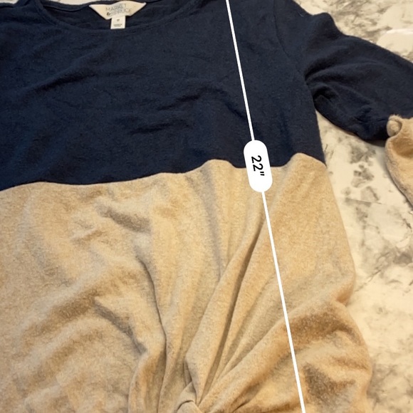 Market & Spruce Navy & Cream Colorblock Twist Front Lightweight Sweater XS - Picture 13 of 15